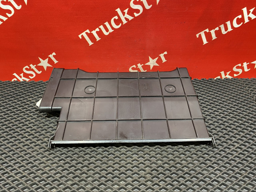 Крышка корпуса отопителя 2023г