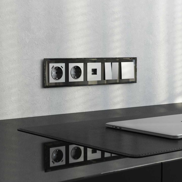 Рамка Werkel на 5 постов Diamant черный W0051208 4690389158872