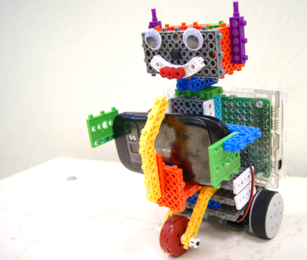 Конструктор Мой робот 10-11 лет, 670 элементов