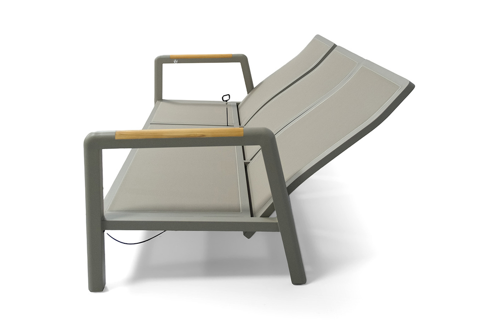 "Бари" диван 3-местный, каркас алюминий, цвет светло-серый