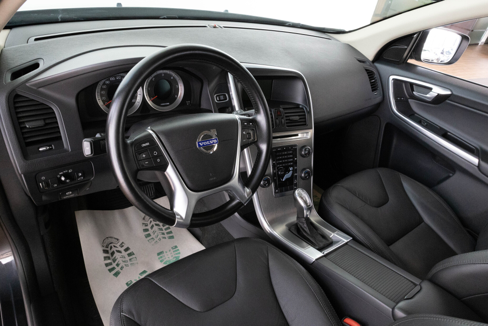 Volvo XC60, 2012 год