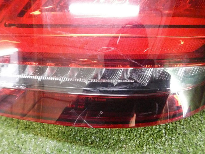 Фонарь правый Mercedes C w205 (2018-2023) LED