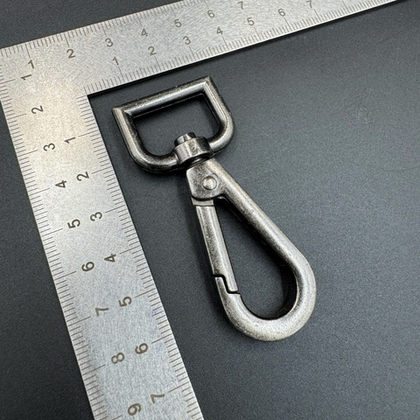 Карабин для ремня. Состаренное серебро