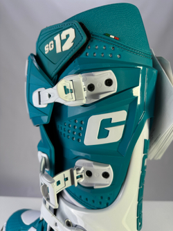 Мотоботы GAERNE SG-12