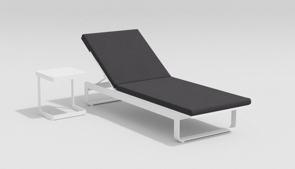 Villino, стол кофейный белый, алюминий