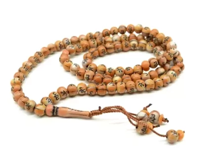 Четки мусульманские 99 бусин, шарик 10мм цв.рыжий с арабицей, 80см