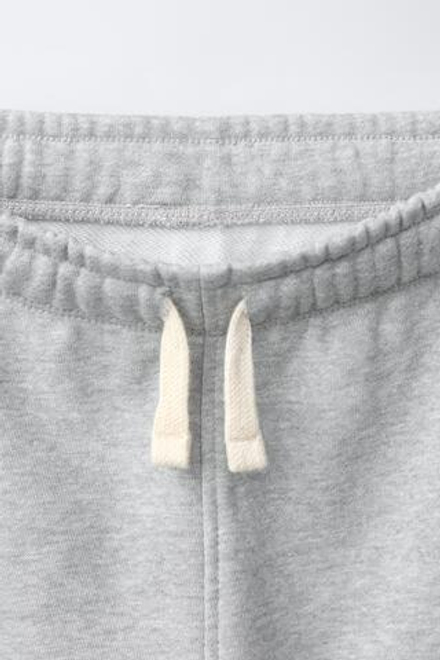 ZARA ОДНОТОННЫЕ БРЮКИ-ДЖОГГЕРЫ С НАШИВКОЙ, СЕРЫЙ МЕЛАНЖ