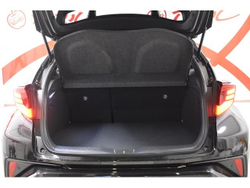 TOYOTA C - HR 2023 г.