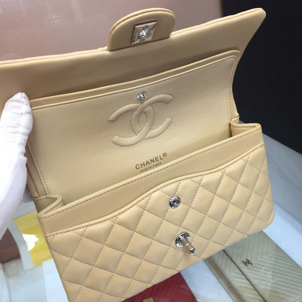 Chanel Flap 25 cm