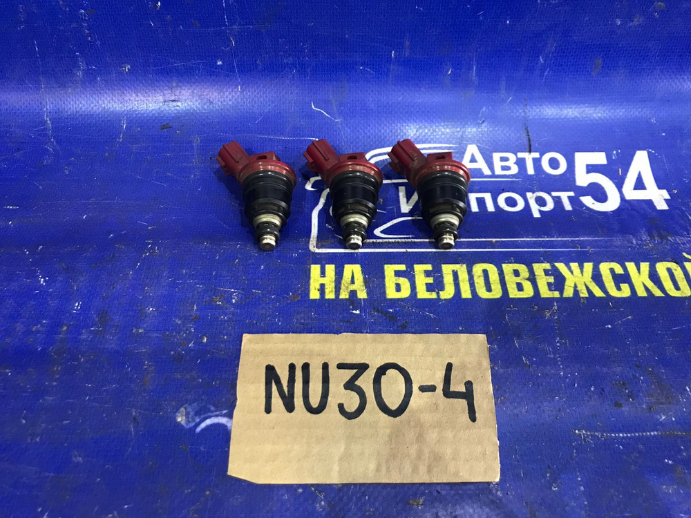 Форсунка топливная NISSAN PRESAGE 1998