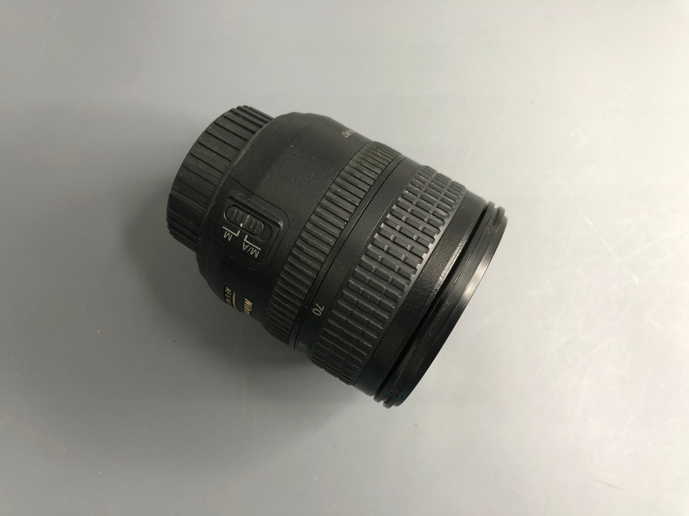 Nikon 18-70mm 3.5-4.5G