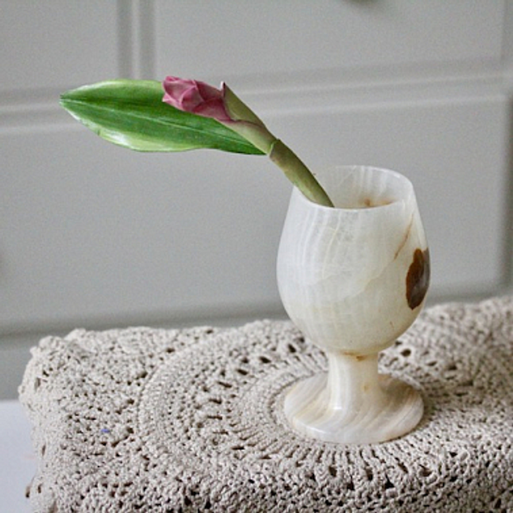 Ваза бокал на ножке Оникс природный, D7 x 12 см