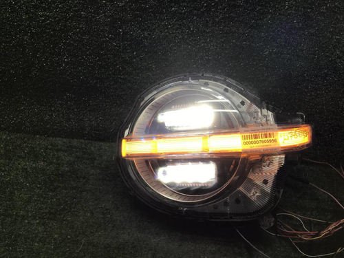 Битая Фара левая Tank 300 (2021-н.в.) LED