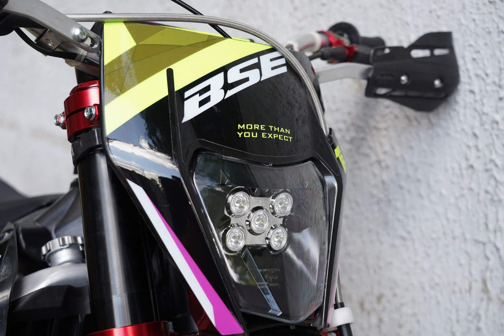 Мотоцикл BSE T8 Sport ENDURO