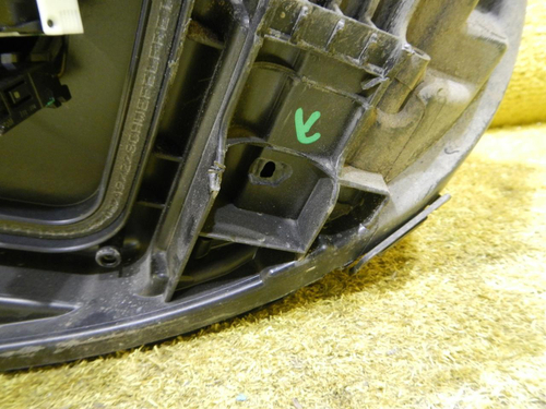 Битая Фара правая Mercedes E W213 (2016-2021) LED