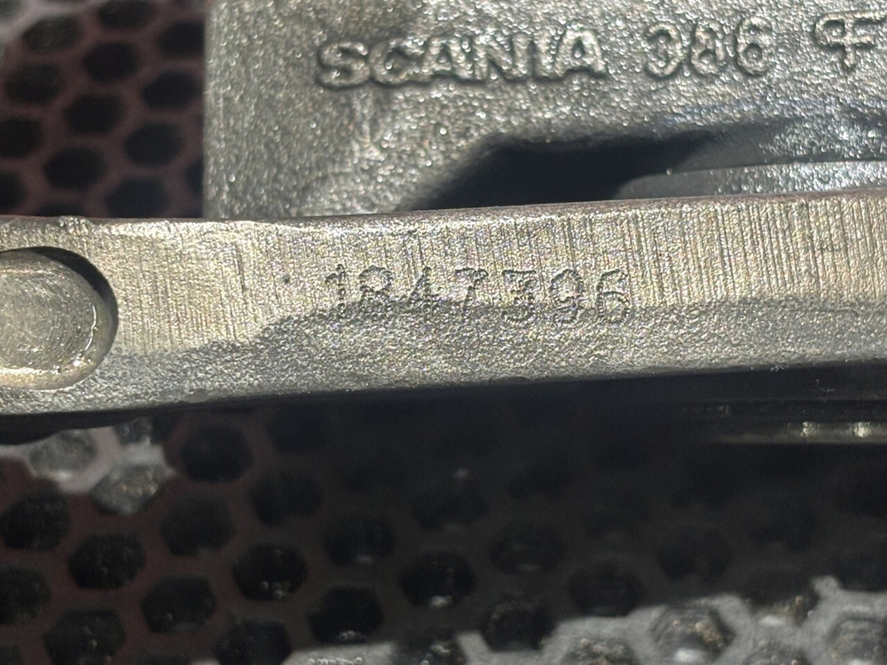 Вал рокеров в сборе 2021г.