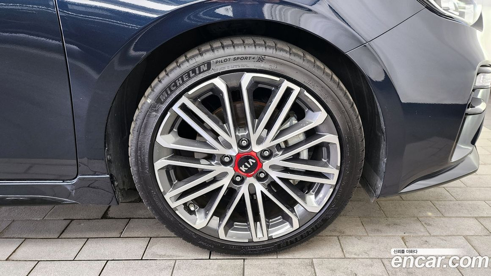 Kia All New K3 5 даерей GT Signatures (08.2020)