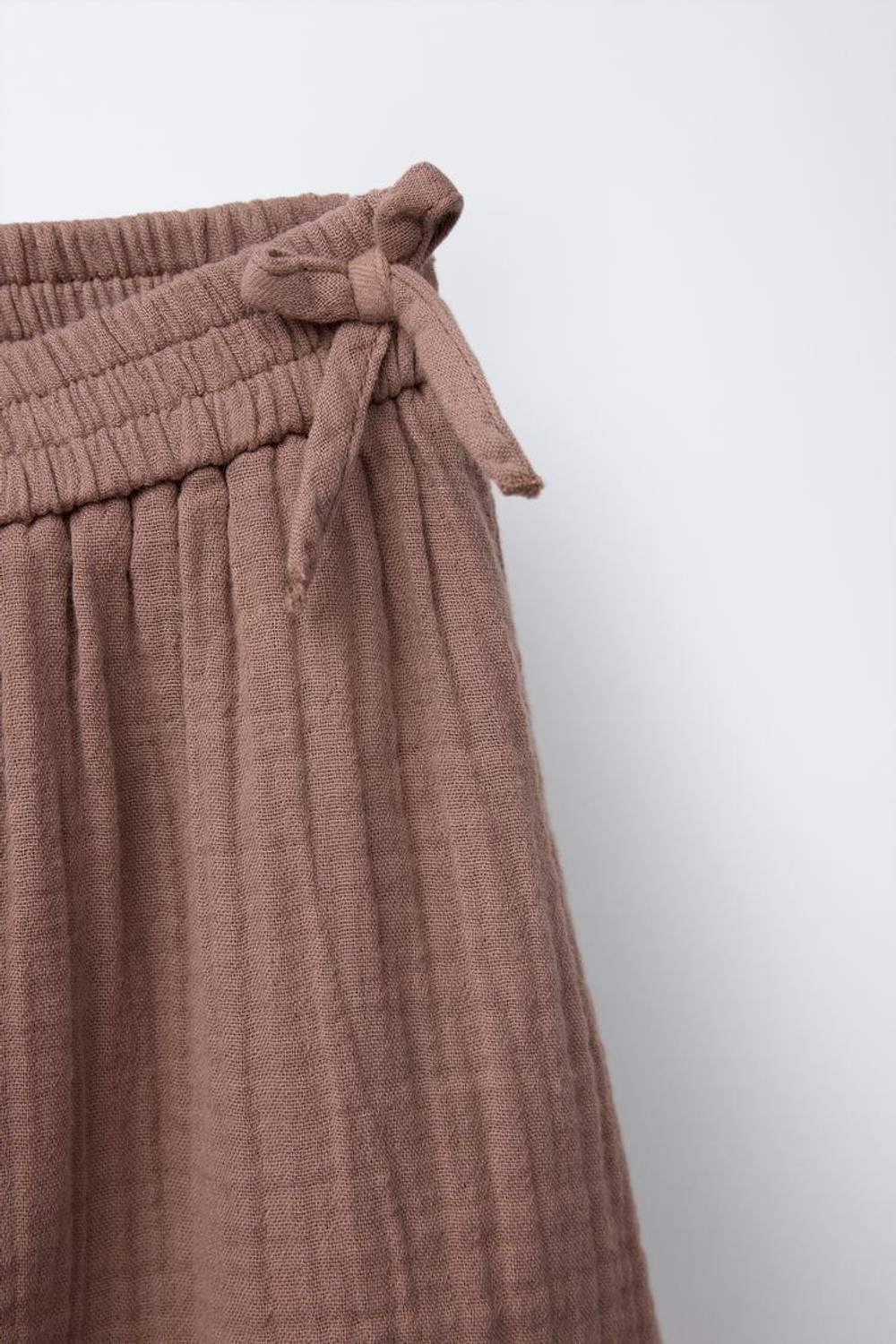 ZARA ЮБКА-ШОРТЫ ИЗ РЕЛЬЕФНОЙ ТКАНИ С БАНТАМИ, СВЕТЛО-КОРИЧНЕВЫЙ