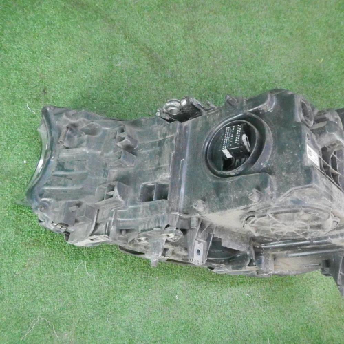 Фара правая BMW 7er G11 G12 (2015-2019) LED
