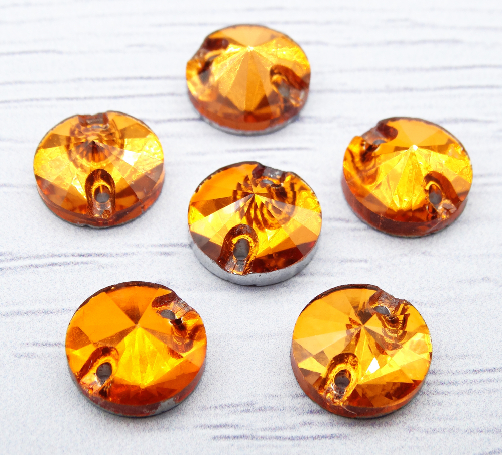 РИ007НН10 Хрустальные стразы круглые пришивные "риволи", цвет: оранжевый, размер: 10 мм, 10 шт.