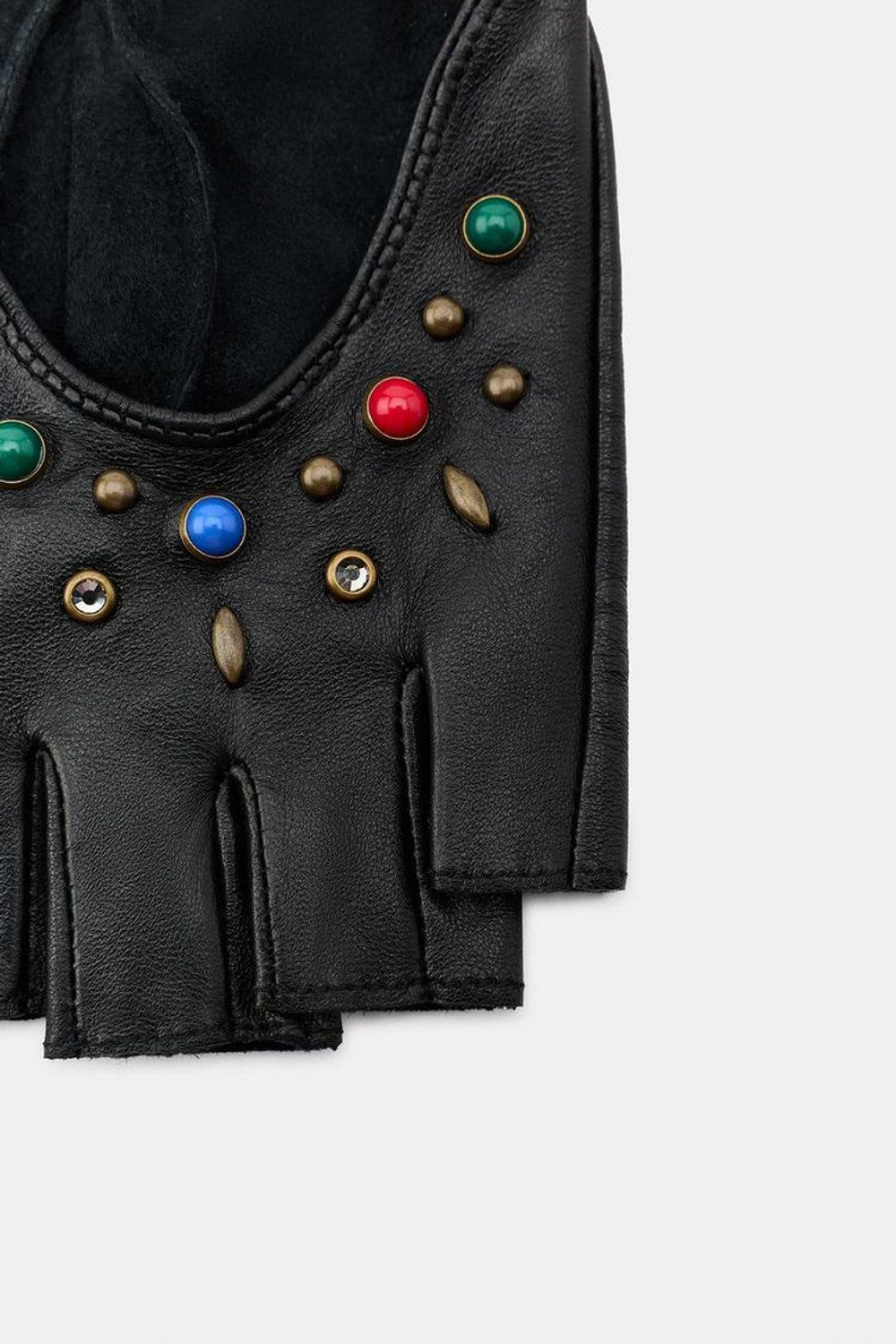 ZARA КОРОТКИЕ КОЖАНЫЕ МИТЕНКИ С ЗАКЛЕПКАМИ И КАМНЯМИ, ЧЕРНЫЙ