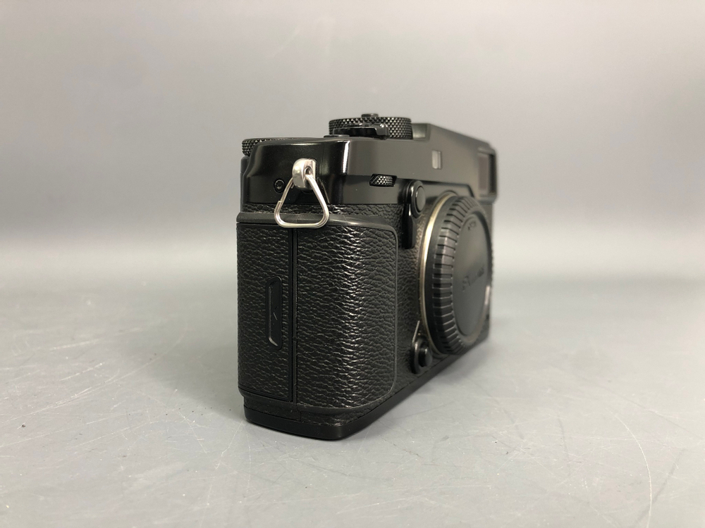 FujiFilm X-Pro2 (3 кадра)