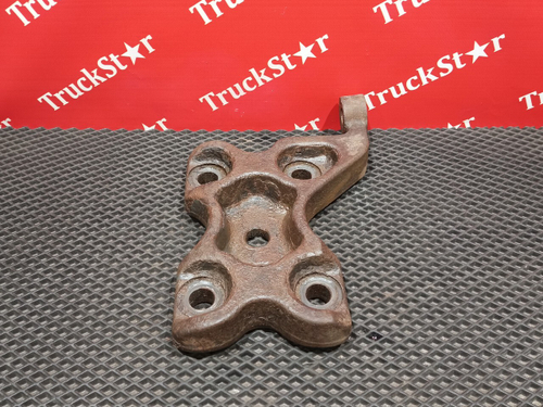 Кронштейн амортизатора заднего левый