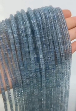 Аквамарин природный, шайба, трубочка, размер 4мм, нить 9.5см (1/4)