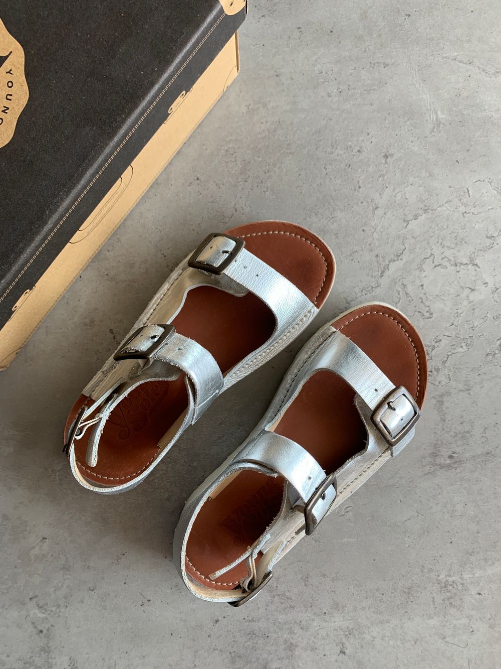 Сандалии Young Soles