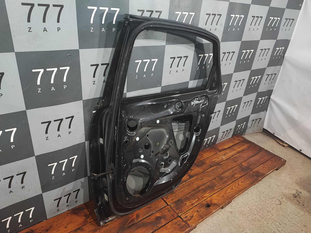 Дверь задняя правая Audi A4 (B8) 07-15 Б/У Оригинал 8k5833052D