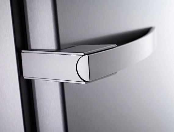 Холодильник Miele KFN16947D ED/CS