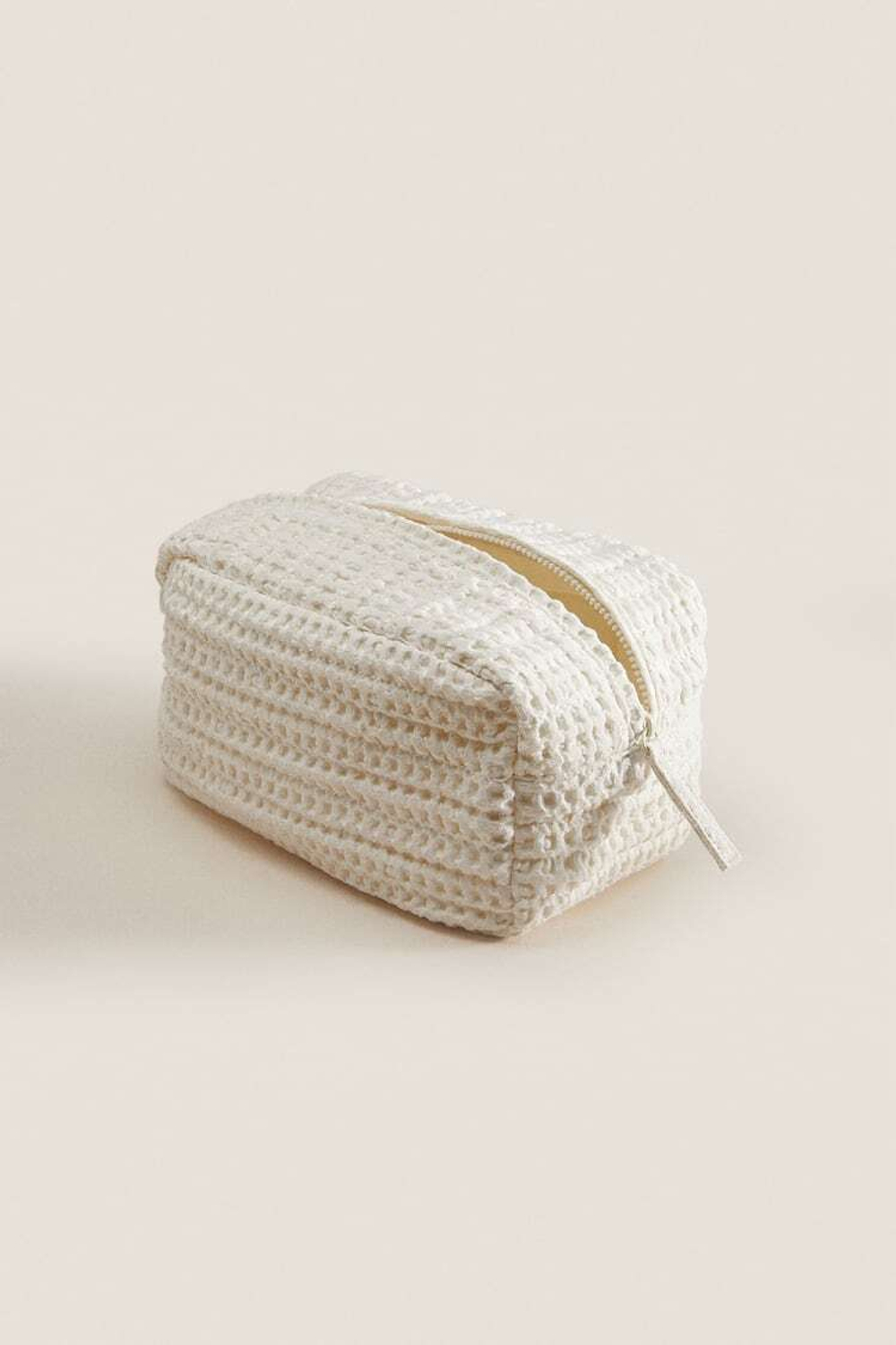 ZARA HOME СУМКА ДЛЯ МАКИЯЖА ИЗ ВАФЕЛЬНОЙ ТКАНИ,  БЕЛЫЙ
