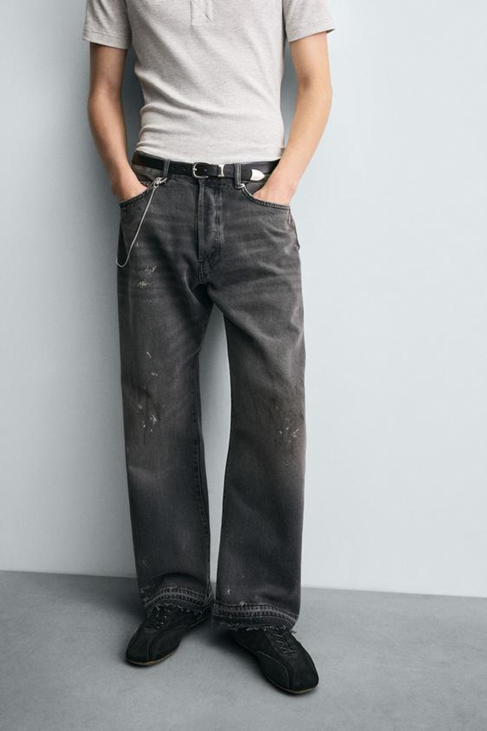 ZARA ДЖИНСЫ СВОБОДНОГО КРОЯ С БРЫЗГАМИ, УГОЛЬНЫЙ