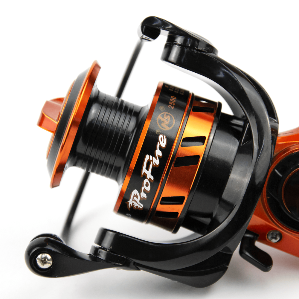 Катушка безынерционная Stinger ProFire NS 2500 (2500, 5+1BB, мет. шпуля)