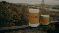 Кружка большая фарфоровая без ручки с цитатами С.А. Есенина на бересте.