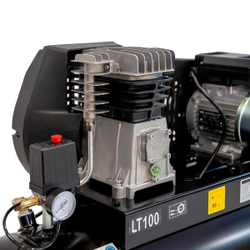 WDK-91040 Компрессор поршневой с ременным приводом 400 л/мин, 2.2 КВт, 220 В, ресивер 100 л