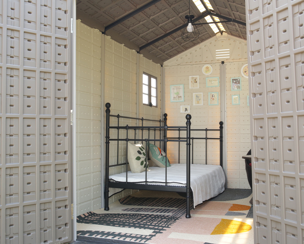 Садовый пластиковый сарай HouzBlock Comfort-3 (2.2x3.3 м)