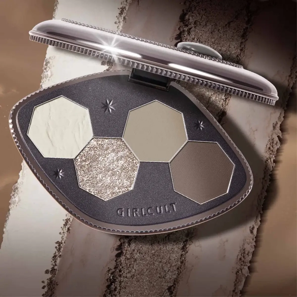 Girlcult Eyeshadow Four Great Inventions #50 palette