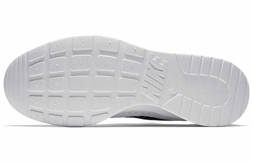 Кроссовки Nike Tanjun