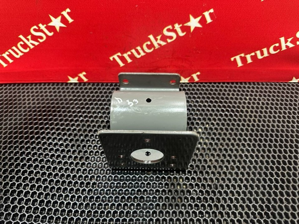 Кронштейн тормозных кранов 2023г.