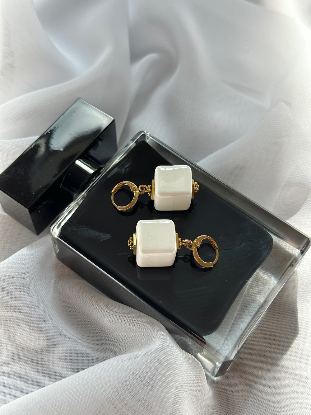 HMG 1027 wt Cерьги арт.0589