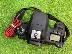 Canon EOS 760D (12.700 кадров) Покупка/Продажа