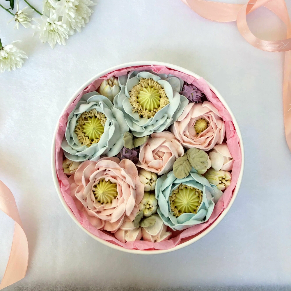 Упаковка "Шайба" розовая с окном д 16 высота 7см