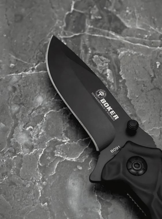 Складной нож тактический BOKER Черный с рельефной рукоятью