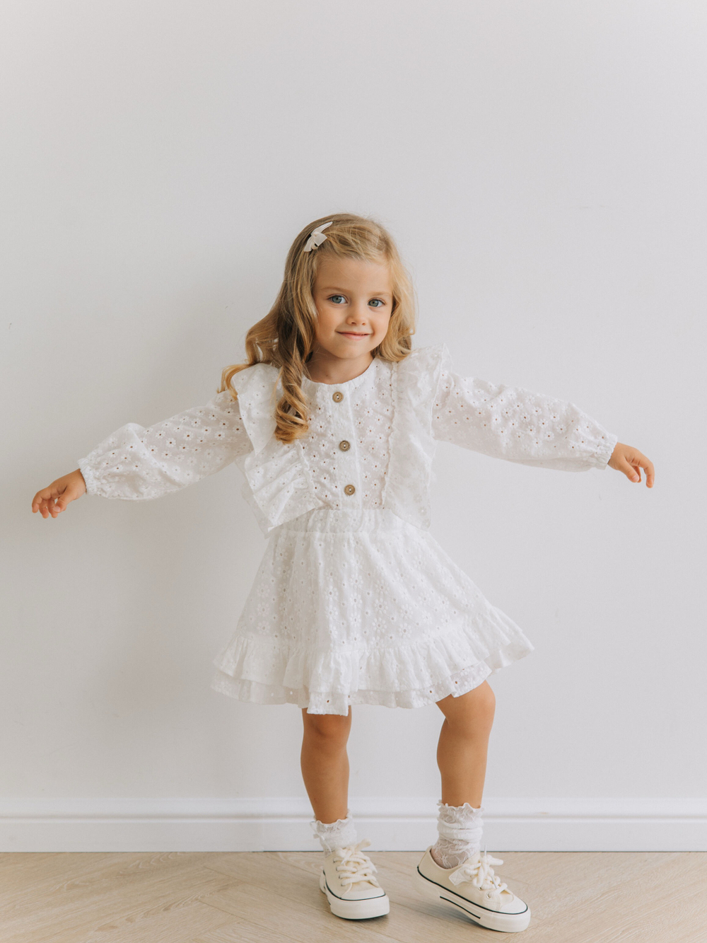 Блузка с рюшами, Молоко