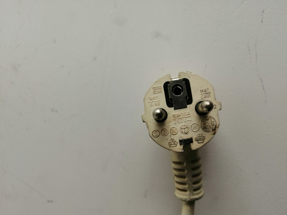 WMSG608 кт105 Сетевой фильтр для стиральной машины Hotpoint-Ariston WMSG608 б/у