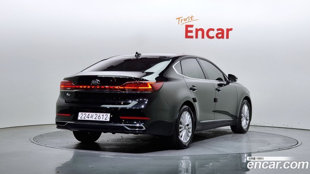 Kia K7 (Cadenza) Premier 2.5 GDI Prestige (12.2020)