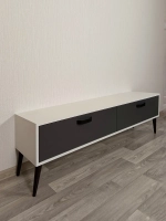 Тумба под телевизор "Венеция" с ящиками