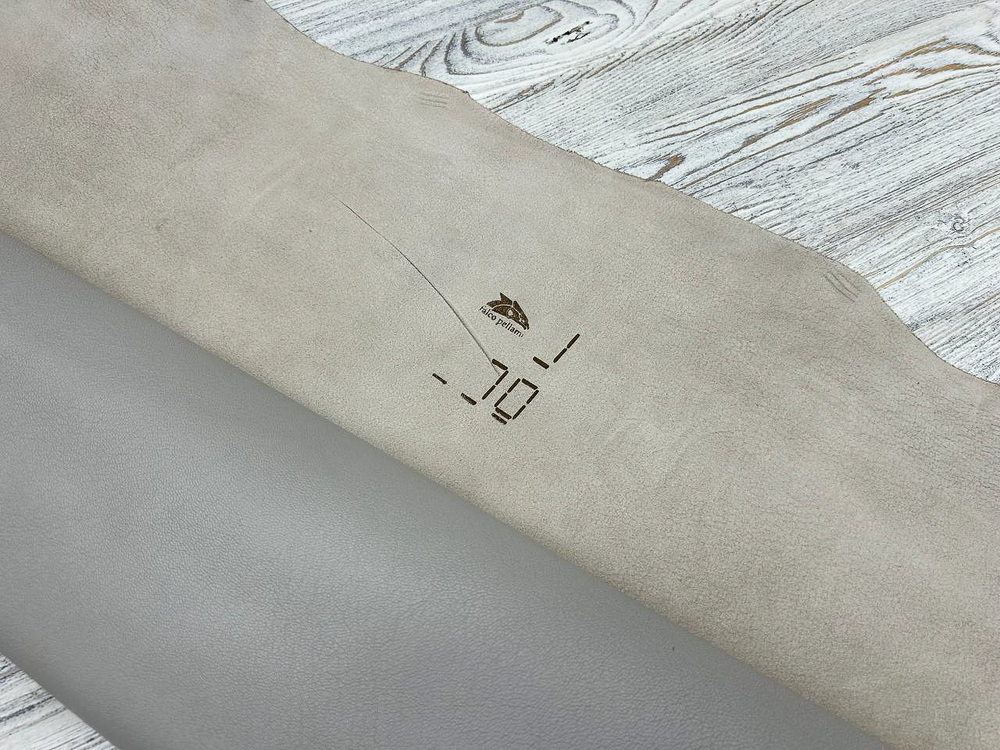 Кожа козы от Falco Pellami  артикул Poncho Lux Grey