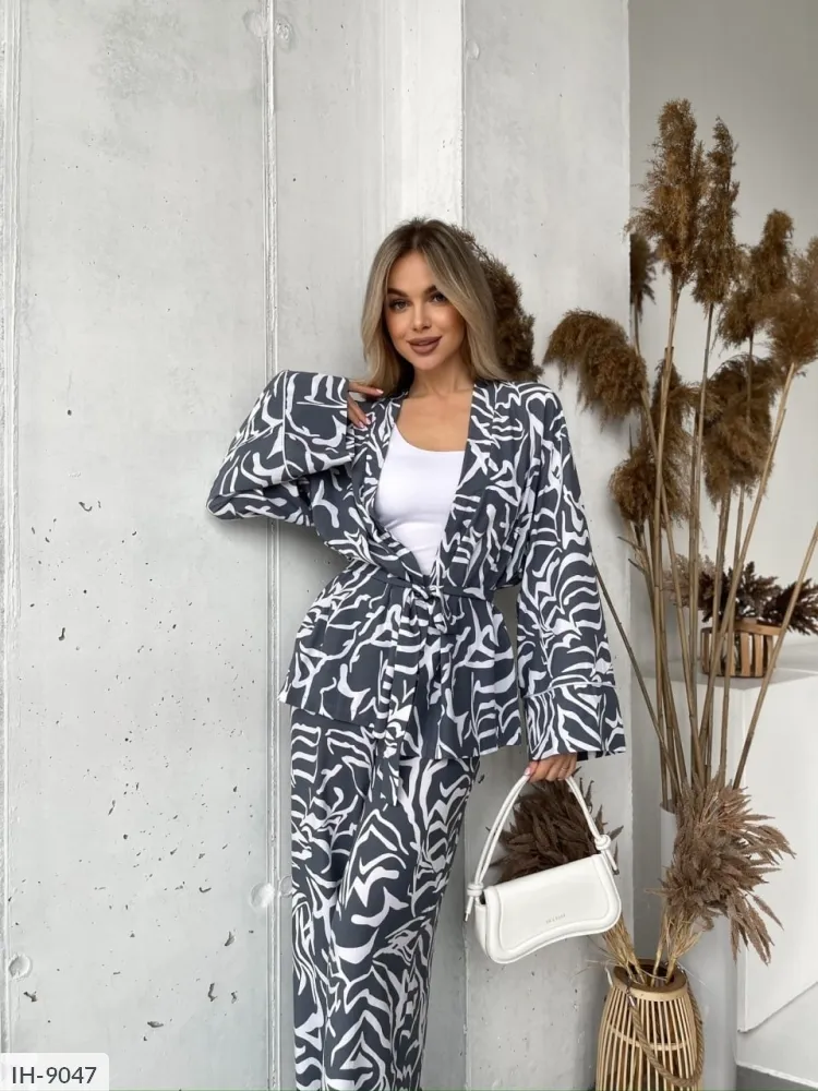 Костюм IH-9043 Фабрика Моды